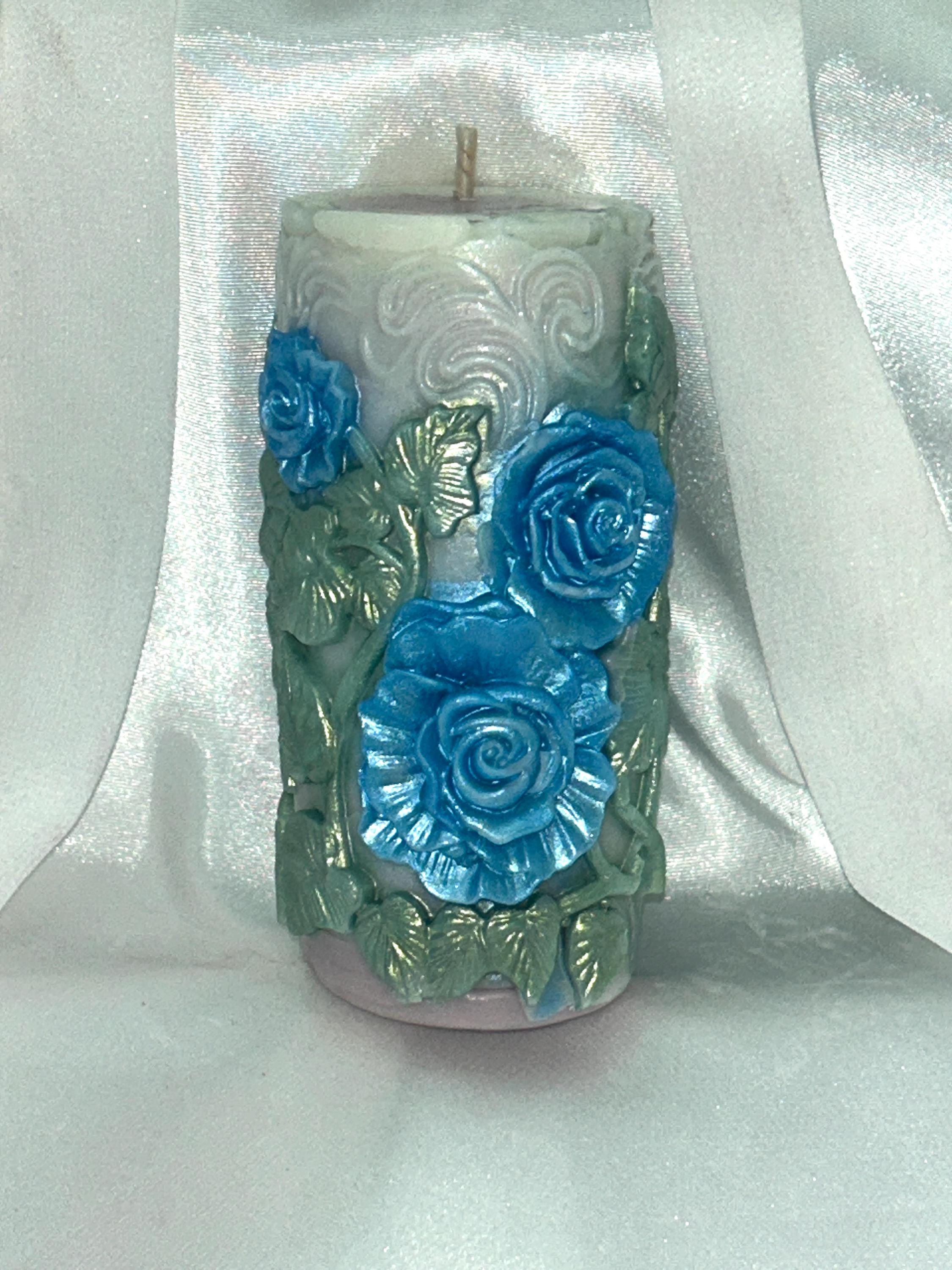 Peaking Meadow Candle 3D crowned Whimsical White and Moss Green meadow leaves 2pc set!